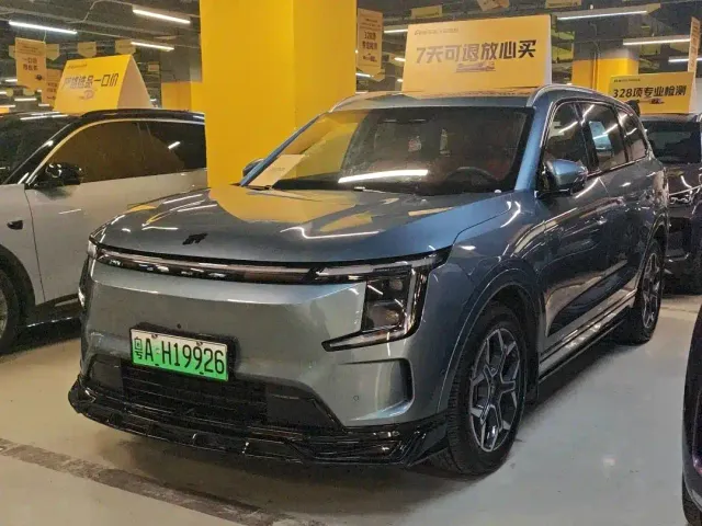 Фотография автомобиля — Jetour Shanhai L7 Plus