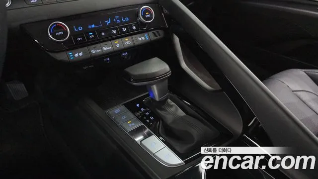 Hyundai Avante — Фото автомобиля 12