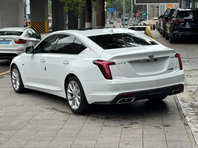 Cadillac CT5 — Фото автомобиля 17