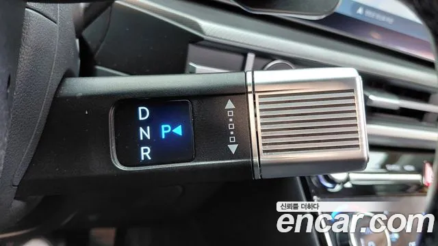Hyundai Santa Fe MX5 — Фото автомобиля 12