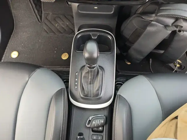 Roewe Clever — Фото автомобиля 13