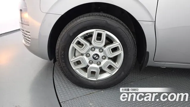 Hyundai Staria — Фото автомобиля 5