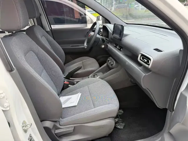 Wuling Hongguang — Фото автомобиля 4