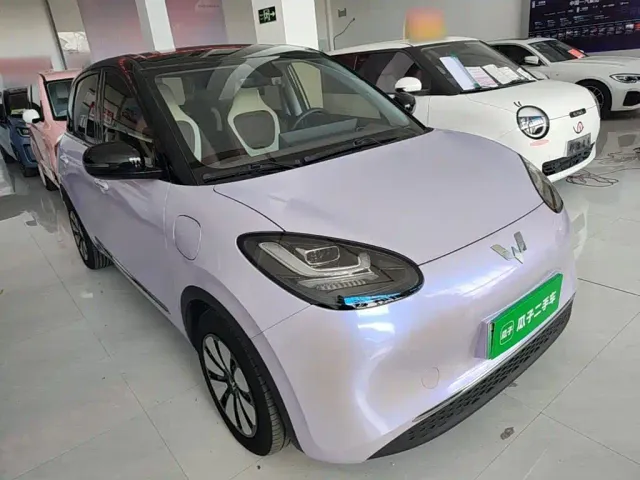 Wuling Bingo — Фото автомобиля 3