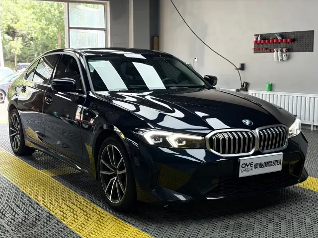 BMW 3 Series — Фото автомобиля 3