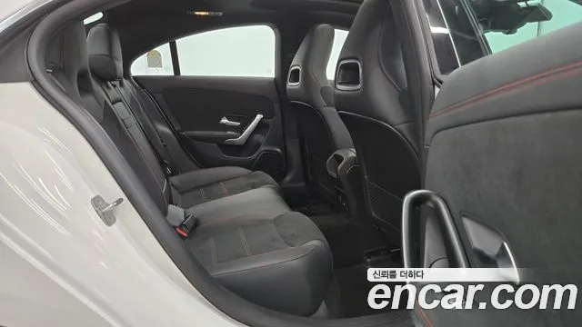 Mercedes-Benz CLA-Class — Фото автомобиля 10