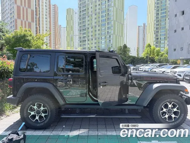 Jeep Wrangler JL — Фото автомобиля 11