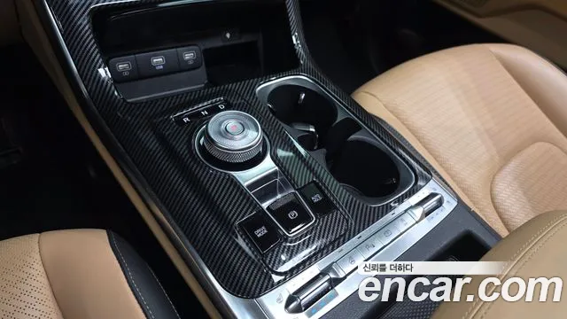 Kia Canival Carnival 4 поколение Дизель 9 мест Signature — Фото автомобиля 8