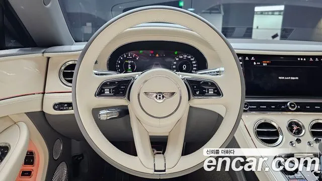 Bentley Continental — Фото автомобиля 12