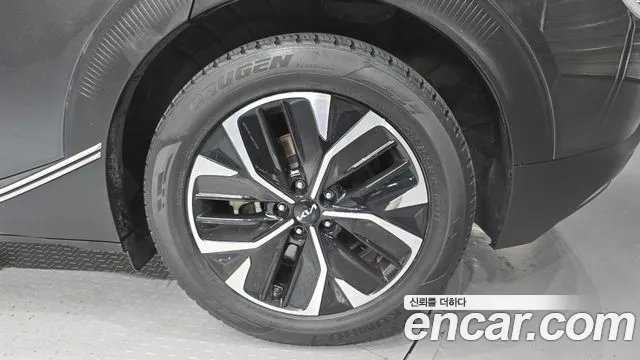 Kia EV6 — Фото автомобиля 21