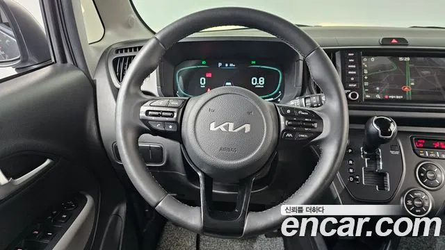 Kia RAY Новый Kia Ray Signature — Фото автомобиля 14