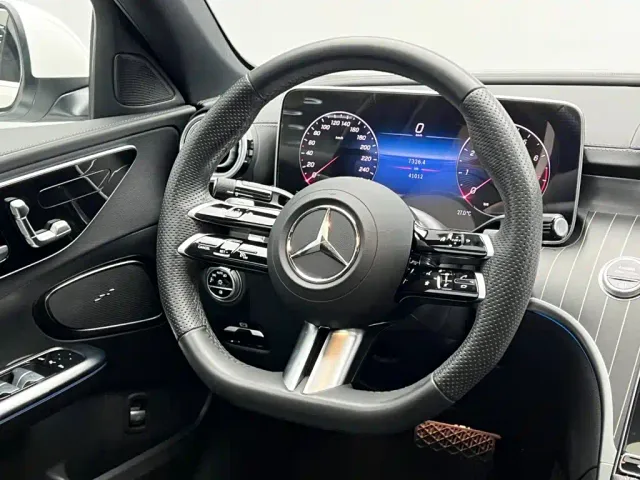 Mercedes-Benz C-Class — Фото автомобиля 20