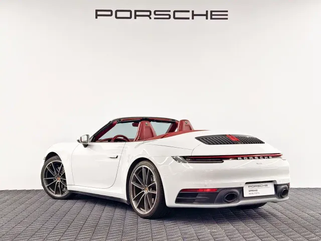 Porsche 911 — Фото автомобиля 6