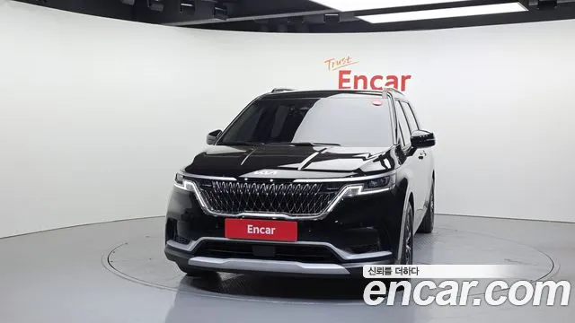 Kia Canival Carnival 4 поколение Бензин 9 мест Prestige — Фото автомобиля 3