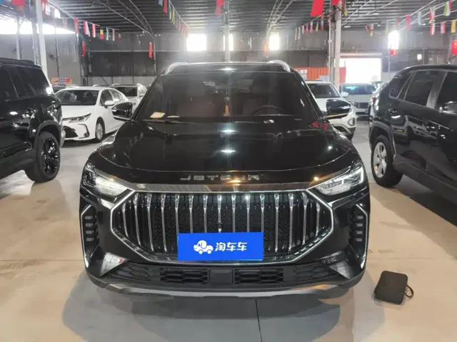 Jetour X70 Plus — Фото автомобиля 2