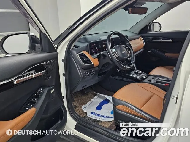 Kia Seltos New — Фото автомобиля 11