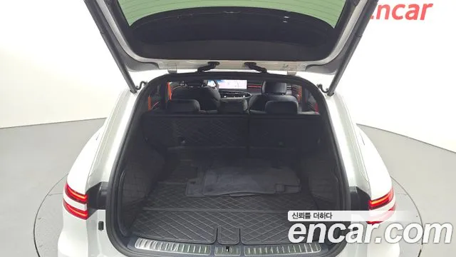 Genesis GV70 2.5T Бензин AWD — Фото автомобиля 17
