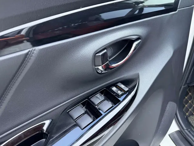 Toyota YARiS L Zhi Xuan — Фото автомобиля 9