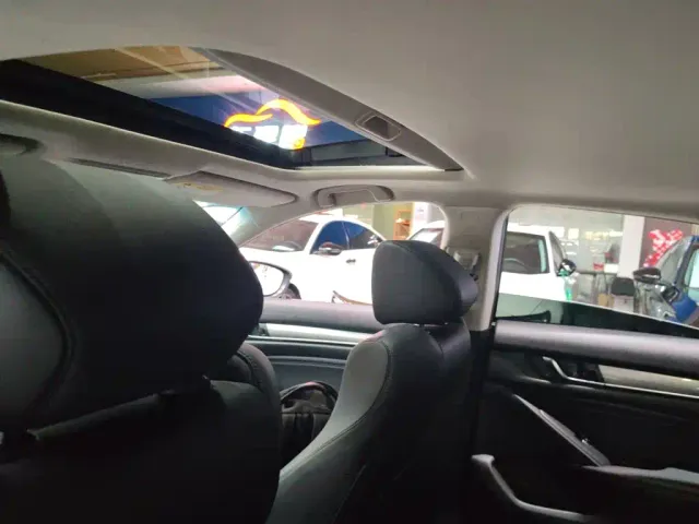 Honda Accord — Фото автомобиля 17