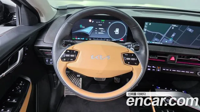 Kia EV6 — Фото автомобиля 12