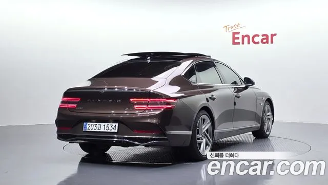 Genesis G80 Бензин 3.5 турбо AWD — Фото автомобиля 2