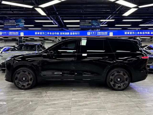 Nio ES8 — Фото автомобиля 4