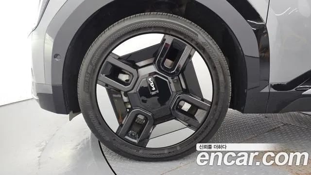 Kia EV9 — Фото автомобиля 5