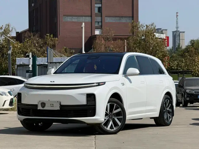 Фотография автомобиля — Li Auto L7
