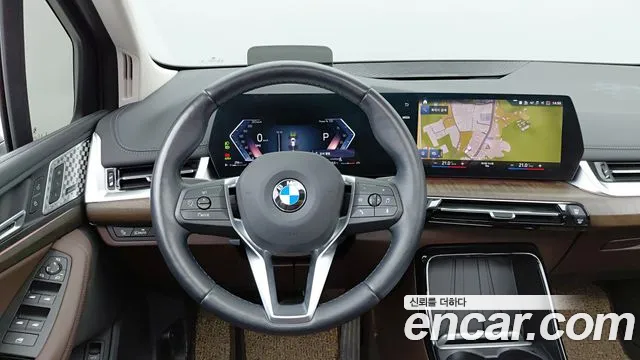 BMW 2 Series U06 — Фото автомобиля 19