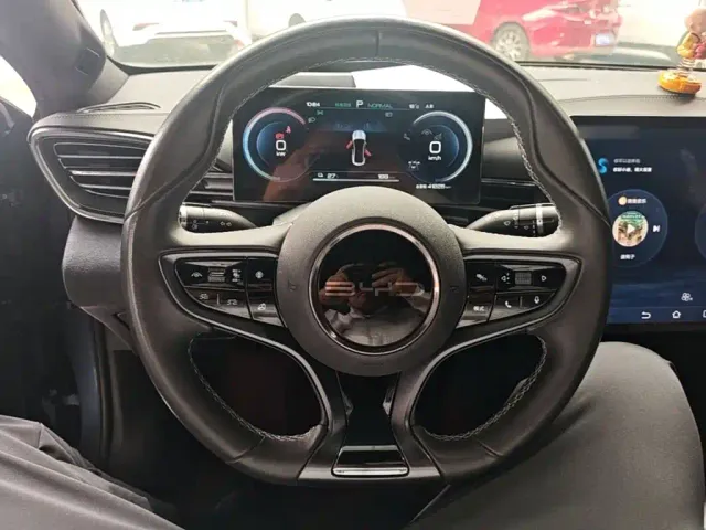 BYD Seal — Фото автомобиля 10