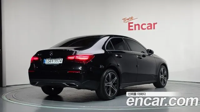 Mercedes-Benz A-Class W177 — Фото автомобиля 2