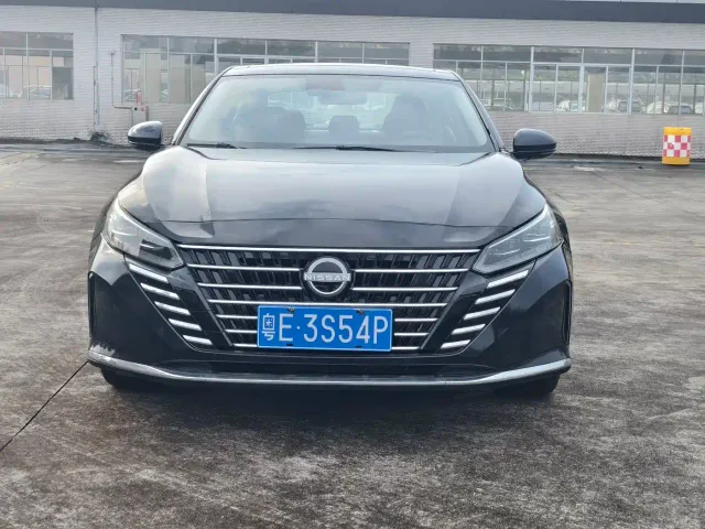Nissan Teana — Фото автомобиля 2