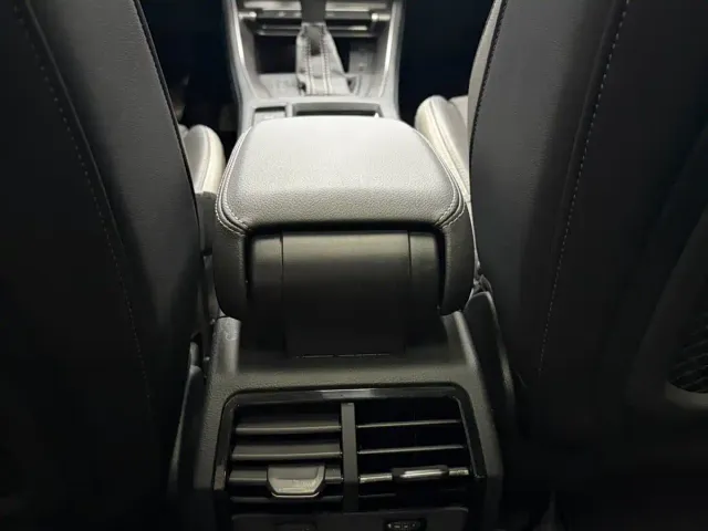 Audi Q3 — Фото автомобиля 14