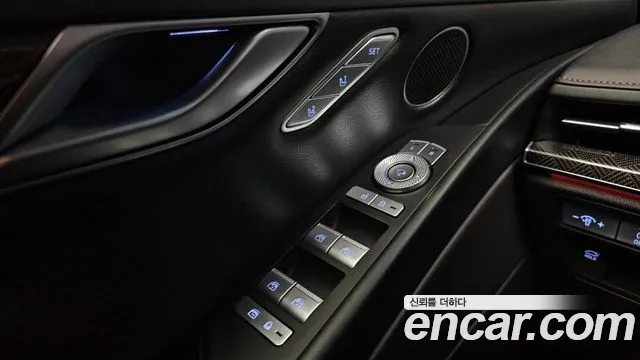 Genesis G80 RG3 — Фото автомобиля 30