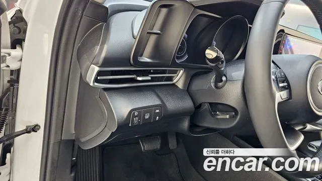 Hyundai Avante CN7 — Фото автомобиля 24