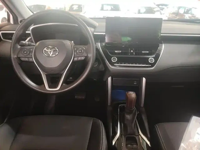 Toyota Frontlander 2024 2.0L Smart Hybrid Dual Engine Luxury Edition — Фото автомобиля 9