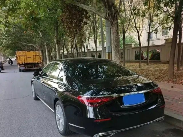 Mercedes-Benz S-Class — Фото автомобиля 4