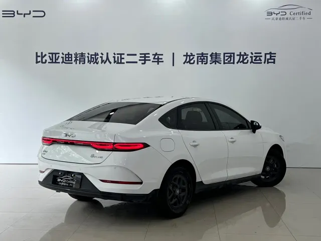 BYD Qin PLUS — Фото автомобиля 12