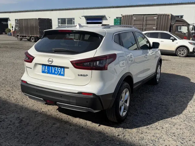 Nissan Qashqai — Фото автомобиля 19
