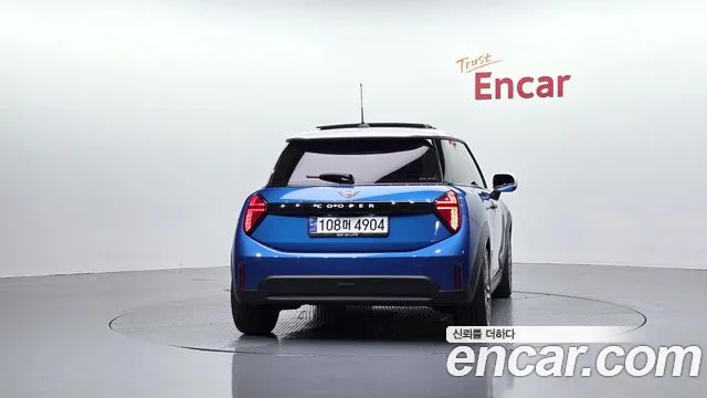 MINI Cooper 4th Gen — Фото автомобиля 4