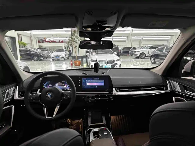 BMW X1 — Фото автомобиля 21