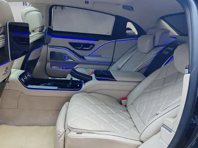 Mercedes-Benz Maybach S-Class — Фото автомобиля 11