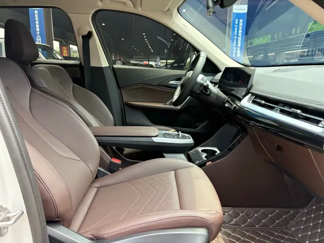 BMW X1 — Фото автомобиля 11