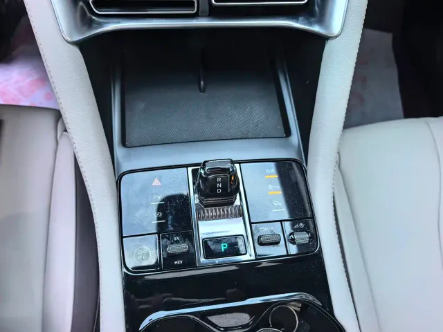 BYD Song PLUS — Фото автомобиля 12