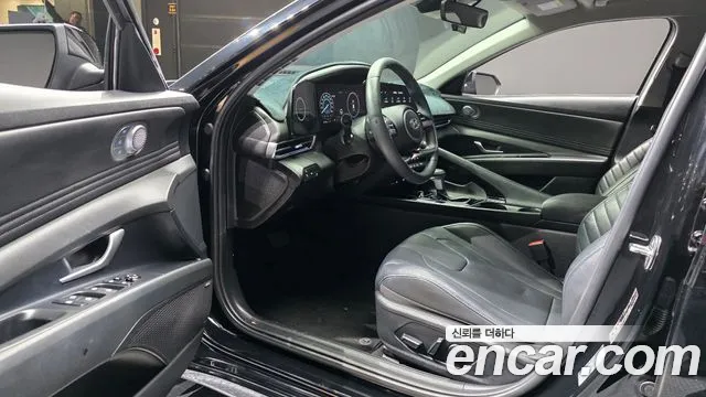 Hyundai Avante CN7 — Фото автомобиля 15