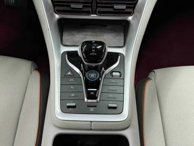 BYD Song Pro — Фото автомобиля 18