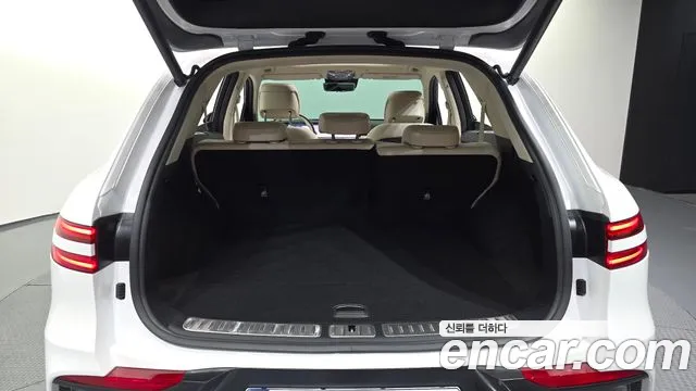 Genesis GV70 2.5T Бензин AWD — Фото автомобиля 15
