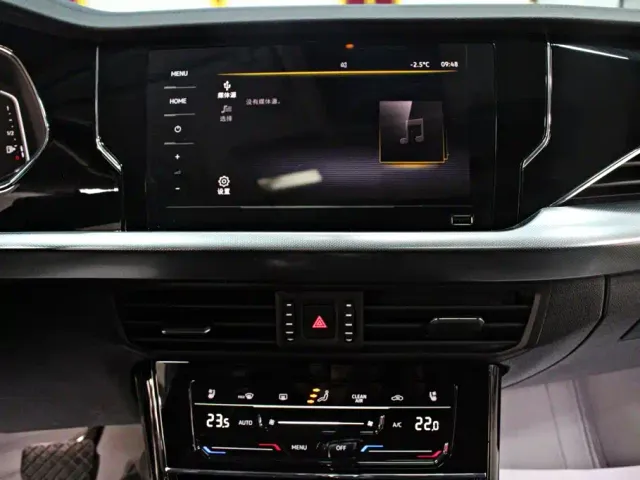 Volkswagen Passat — Фото автомобиля 6