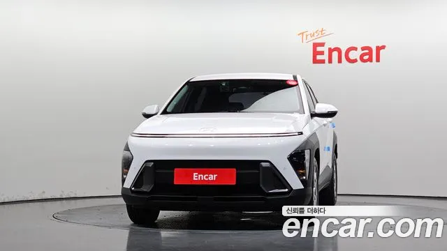 Hyundai Kona SX2 — Фото автомобиля 3