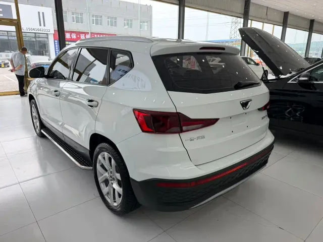 Jetta VS5 — Фото автомобиля 3